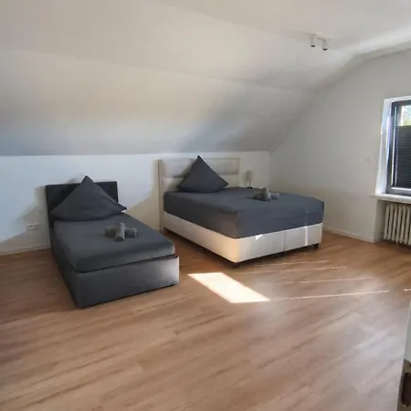 Gruppen 9 Gaeste Messe Parklatz Gym Apartmán *