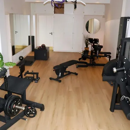 Gruppen 9 Gaeste Messe Parklatz Gym Apartmán *